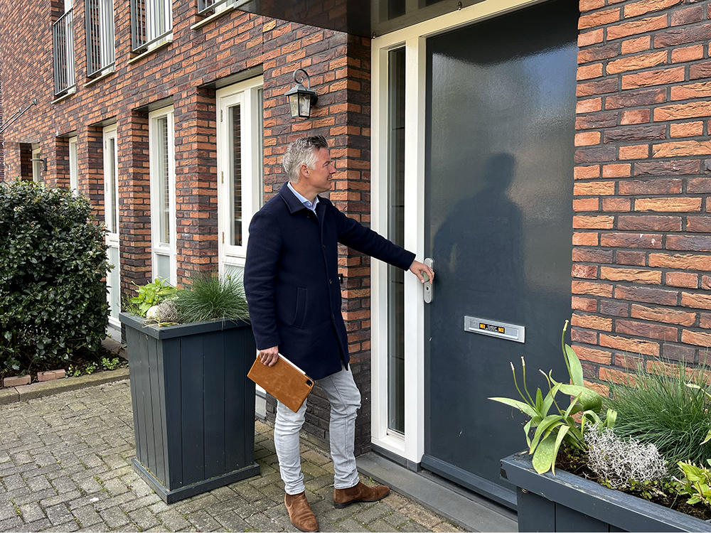 Wat mag een aankoopmakelaar wel en niet vertellen over het onderhandelingsproces