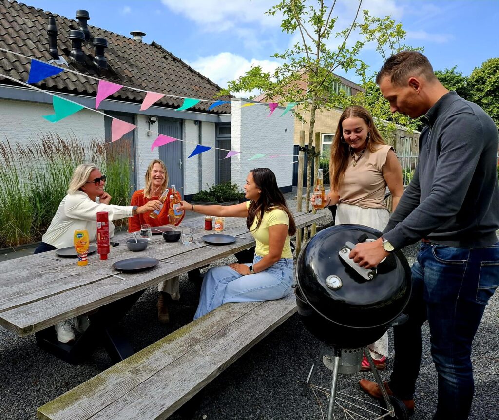 Huis verkopen in de zomer: “Maak van je verkoop een zomerfeest met JIP”