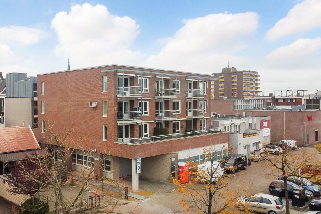 Hoogeveen – Bilderdijkplein 17-11
