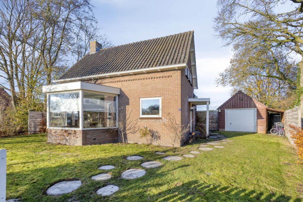 Haule – Dorpsstraat 37