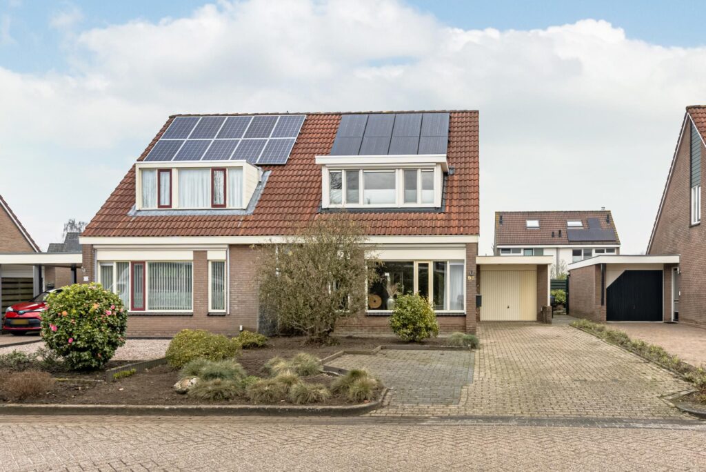 Oosterwolde – Weidemaad 98