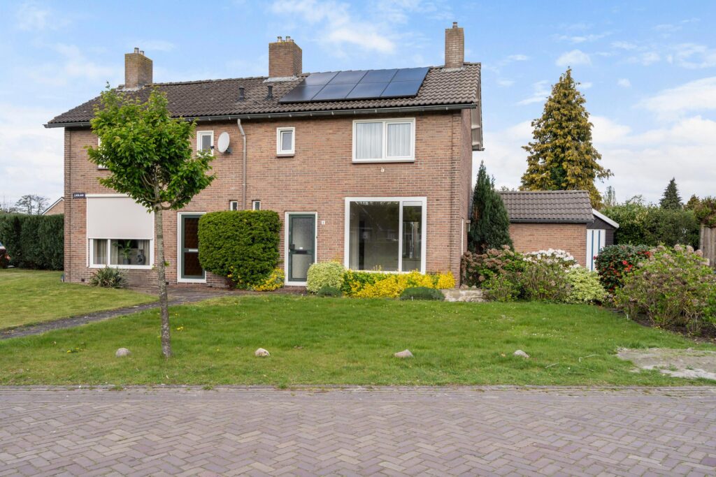 Schoonebeek – Liaslaan 6