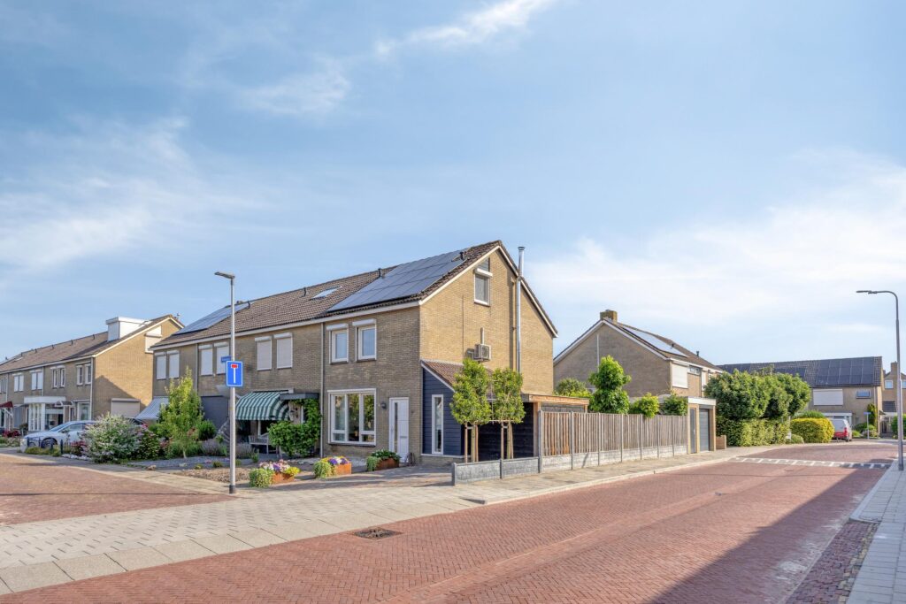 IJsselmuiden – Klaproos 1